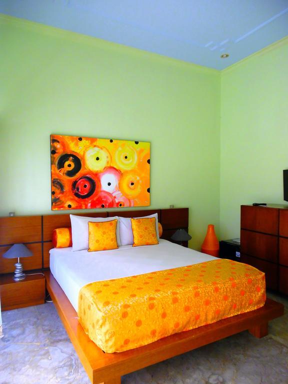 Lazy Monkey Hotell Senggigi Exteriör bild