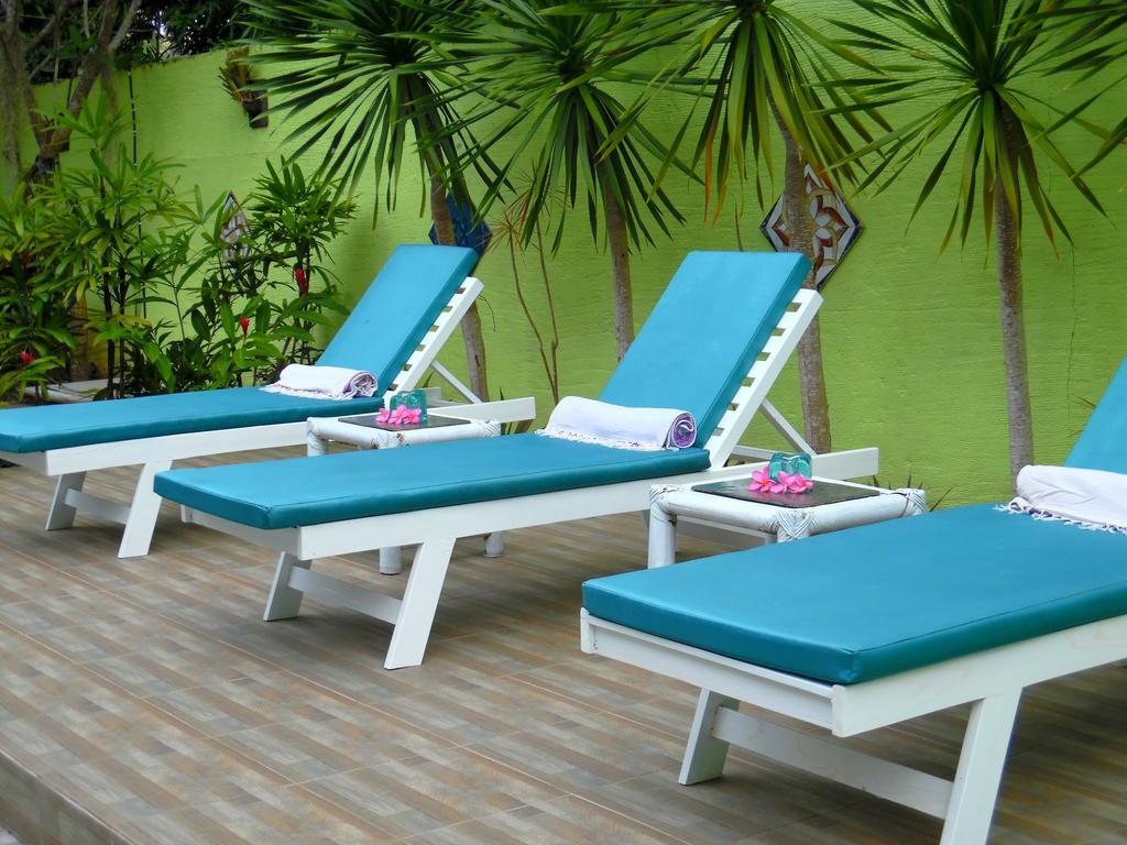 Lazy Monkey Hotell Senggigi Exteriör bild