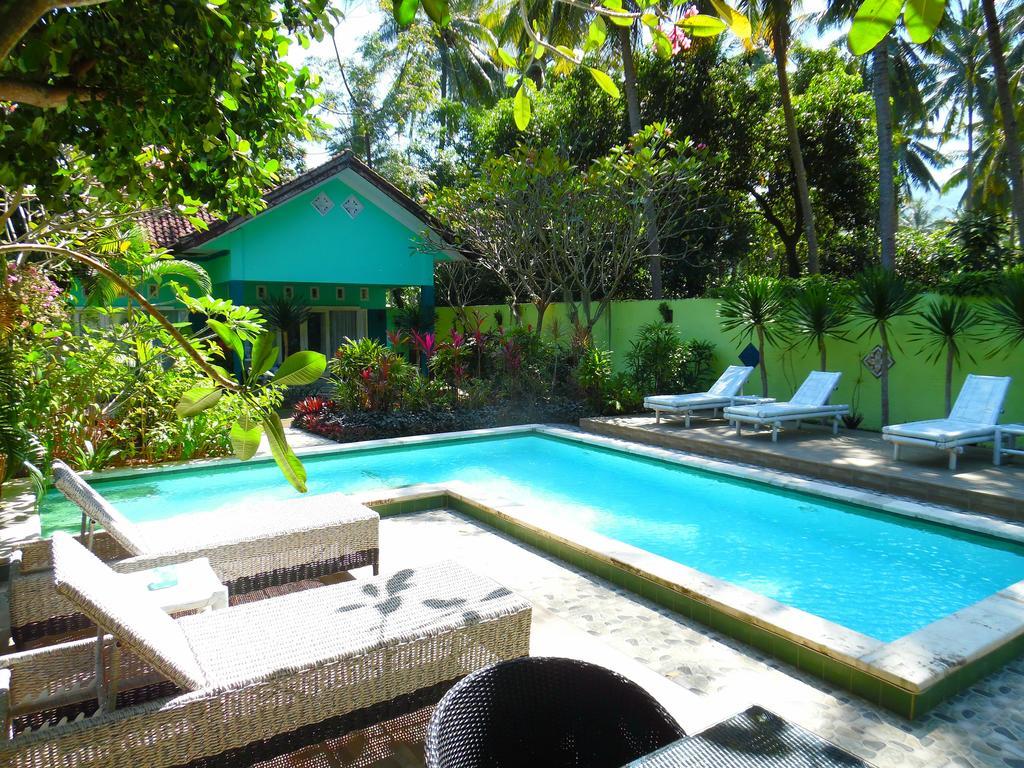 Lazy Monkey Hotell Senggigi Exteriör bild